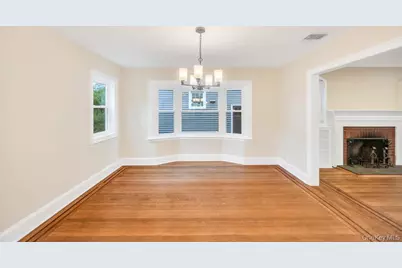 103 Calla Avenue, Floral Park, NY 11001 - Photo 13