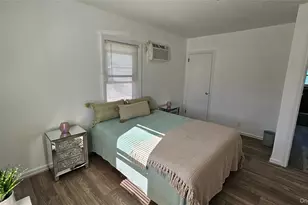 956 Hillside Blvd, New Hyde Park, NY 11040 - Photo 11