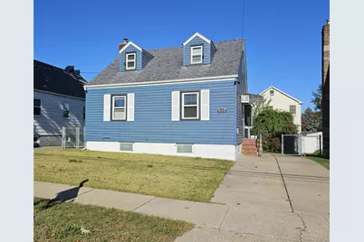 956 Hillside Boulevard, New Hyde Park, NY 11040 - Photo 1