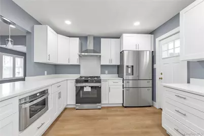 123 Mitchell Street, North Bellmore, NY 11710 - Photo 11