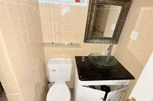 210 Dartmouth St, Hempstead, NY 11550 - Photo 23