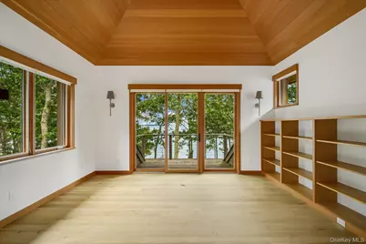 21 Thompson Road, Shelter Island, NY 11964 - Photo 37