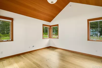 21 Thompson Road, Shelter Island, NY 11964 - Photo 31