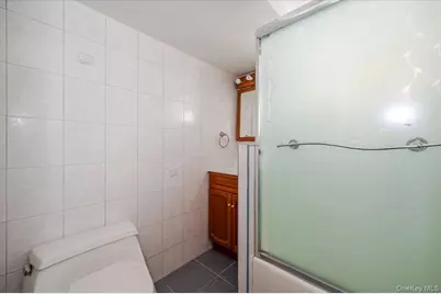 48 Davison #1st Floor, Rockville Centre, NY 11570 - Photo 19