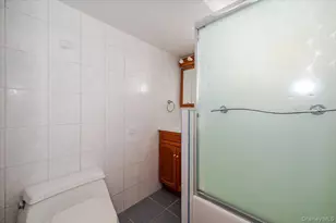 48 Davison, Rockville Centre, NY 11570 - Photo 19