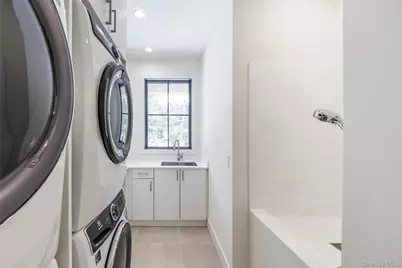 33 Harbor View Drive, East Hampton, NY 11937 - Photo 29