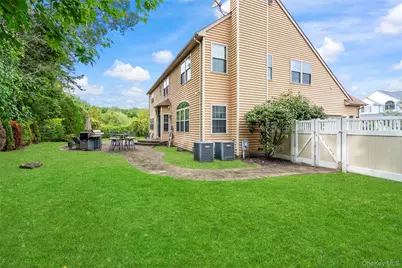 22 Southview Circle, Lake Grove, NY 11755 - Photo 35