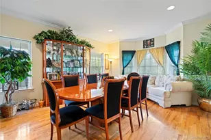 22 Southview Cir, Lake Grove, NY 11755 - Photo 9