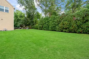 22 Southview Cir, Lake Grove, NY 11755 - Photo 39