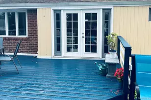 24 Grover Ln, East Northport, NY 11731 - Photo 5