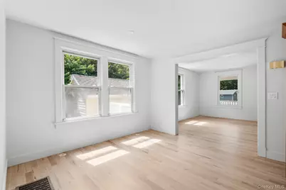 324 Tuxedo Place, Hawthorne, NY 10532 - Photo 9