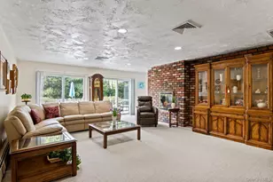 137 Burr Rd, East Northport, NY 11731 - Photo 9