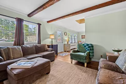 37 Newark Street, Lindenhurst, NY 11757 - Photo 19