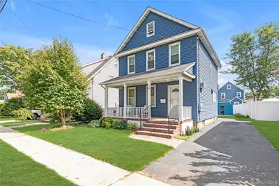 24 Walnut Street, Westbury, NY 11590 - Photo 19