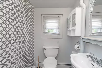 24 Walnut Street, Westbury, NY 11590 - Photo 9