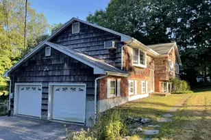 21 Raemont Rd, Granite Springs, NY 10527 - Photo 3