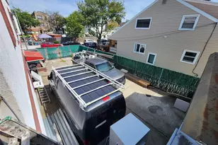 59-12 58th Rd, Maspeth, NY 11378 - Photo 3