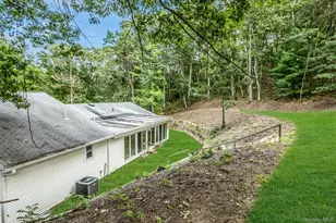 334 Bread and Cheese Hollow Rd, Northport, NY 11768 - Photo 33