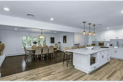 334 Bread and Cheese Hollow Road, Northport, NY 11768 - Photo 5