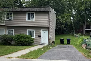 11 Howard St, Poughkeepsie, NY 12601 - Photo 13