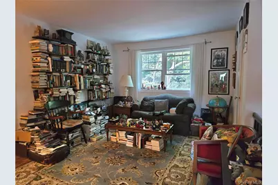 230-06 Kingsbury Avenue #B, Oakland Gardens, NY 11364 - Photo 5