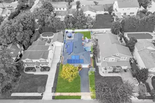 2327 Cleveland St, Bellmore, NY 11710 - Photo 3