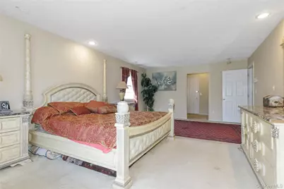 5 Naomi Court, Melville, NY 11747 - Photo 25