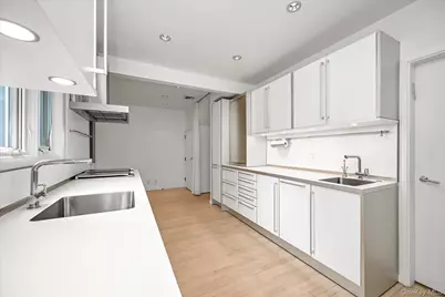 30 Beechwood Drive, Lawrence, NY 11559 - Photo 7