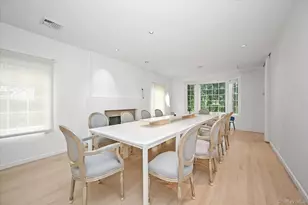 30 Beechwood Dr, Lawrence, NY 11559 - Photo 5