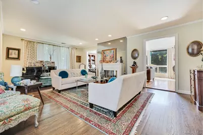 19 Margaret Avenue, Lawrence, NY 11559 - Photo 7