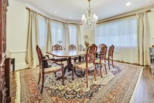 19 Margaret Ave, Lawrence, NY 11559 - Photo 9