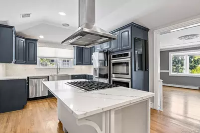 59 Western Concourse, Amityville, NY 11701 - Photo 17