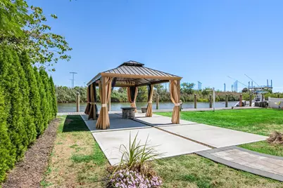 59 Western Concourse, Amityville, NY 11701 - Photo 33