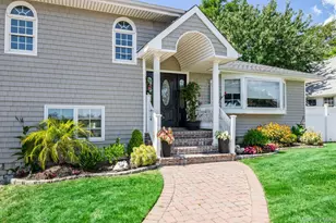 59 Western Concourse, Amityville, NY 11701 - Photo 7