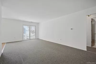 201 Commons Way Unit E, Fishkill, NY 12524 - Photo 5