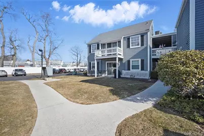 201 Commons Way Unit E, Fishkill, NY 12524 - Photo 1