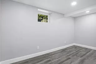 827 Eastfield Rd, Westbury, NY 11590 - Photo 21