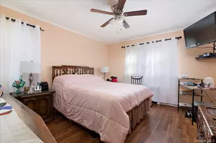 472 Emerson St, Uniondale, NY 11553 - Photo 11