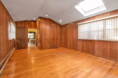 95 Dogwood Avenue, Malverne, NY 11565 - Photo 11