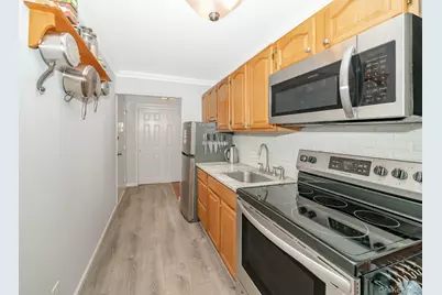 2449F Union Boulevard #12A, Islip, NY 11751 - Photo 11