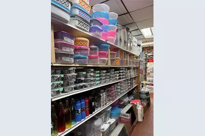 3036 Buhre Ave, Bronx, NY 10461 - Photo 11