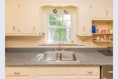 513 Roberts Court, Hurley, NY 12443 - Photo 15