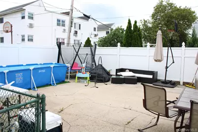 8210 149th Avenue, Howard Beach, NY 11414 - Photo 5