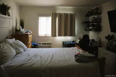 8210 149th Avenue, Howard Beach, NY 11414 - Photo 17