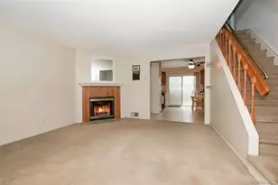 14 Franklin Commons, Yaphank, NY 11980 - Photo 5