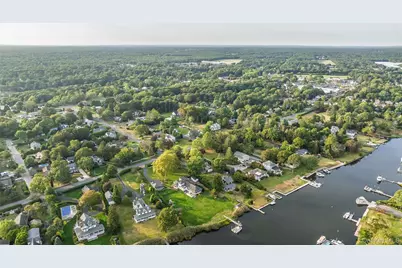 67 Lake Avenue, Center Moriches, NY 11934 - Photo 29