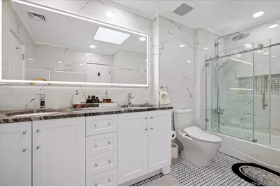 9 Scenic View Court, Dix Hills, NY 11746 - Photo 25