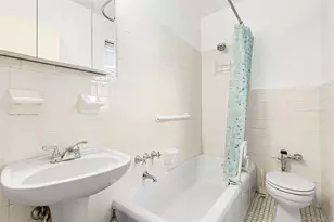 67-66 108th St, Forest Hills, NY 11375 - Photo 21