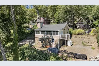 6 Deer Trail N, Greenwood Lake, NY 10925 - Photo 1