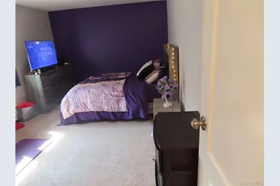 700 Broadway #22, Amityville, NY 11701 - Photo 9